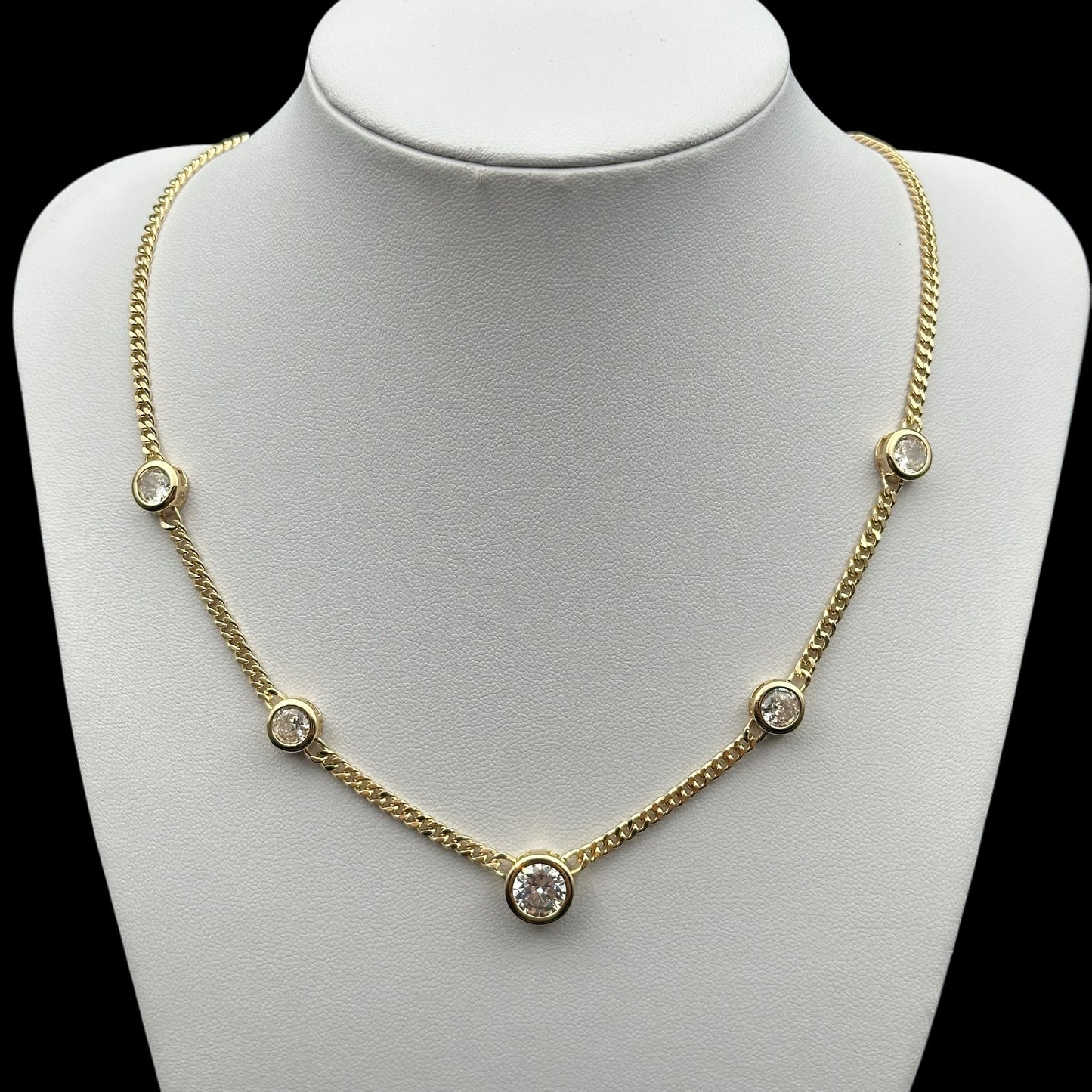 Colier Timeless Shine Placat cu Aur 18K