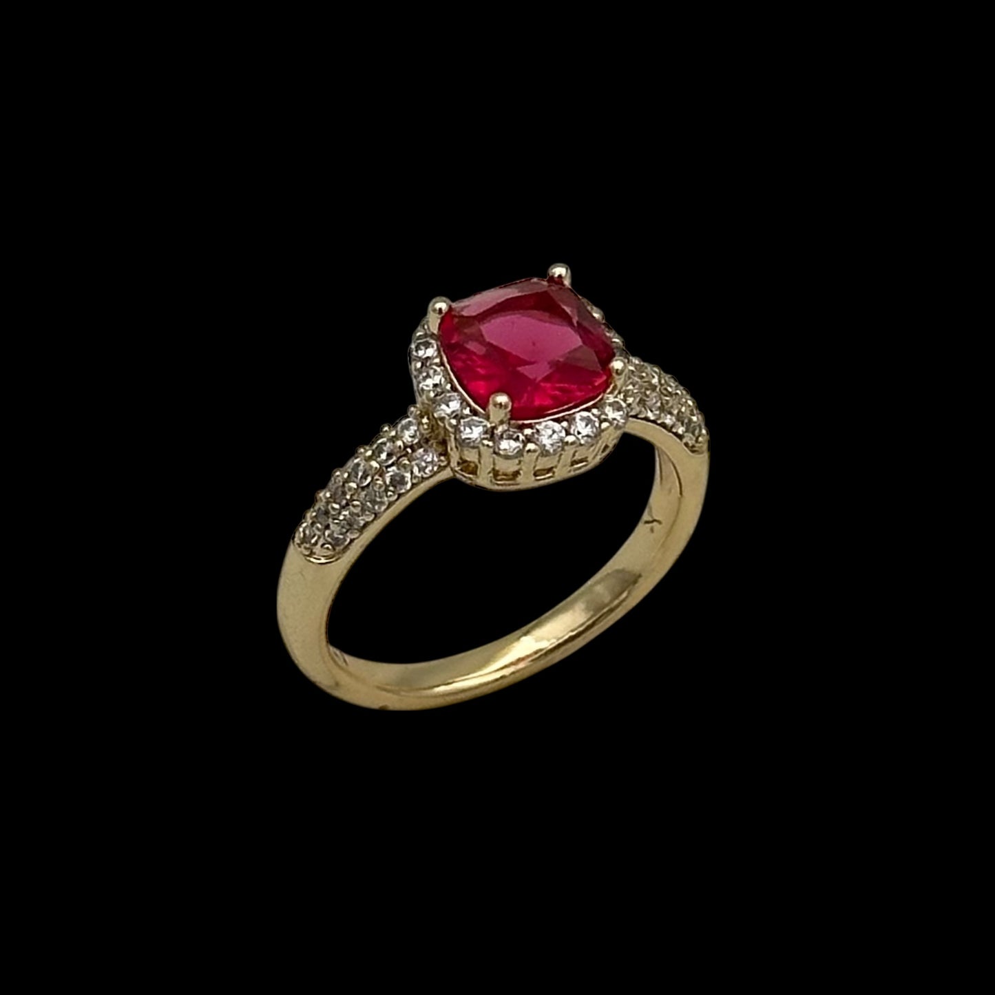 Inel Diamond Fuchsia Placat cu Aur 18K