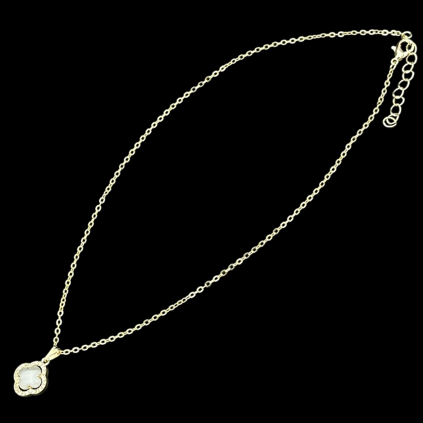 Lantisor Trifoi Auriu cu Alb Placat cu Aur 18K