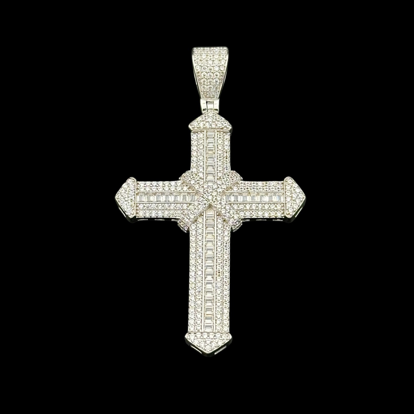 Pandantiv Sacred M Argint