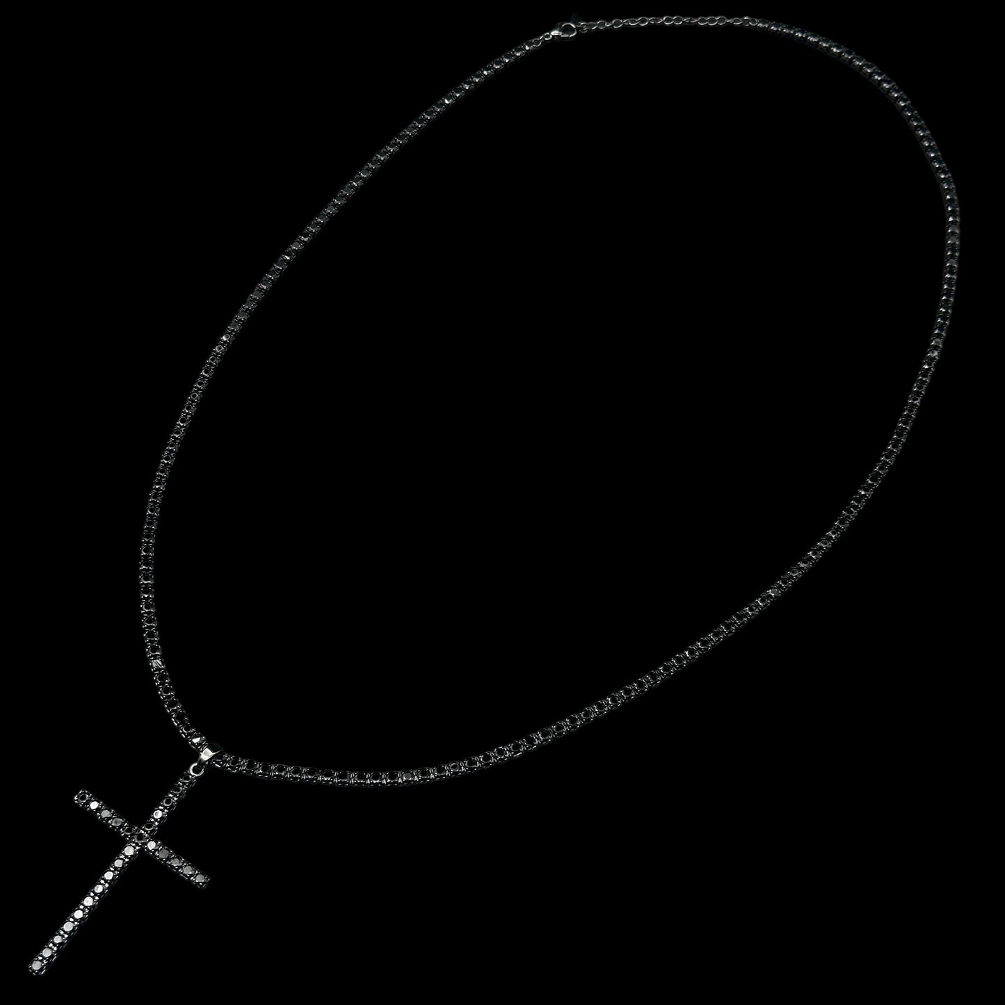 Colier Tennis Church Black