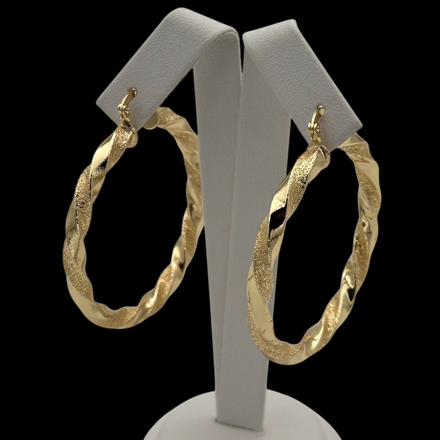 Cercei Circle Twisted L Placați cu Aur 18K