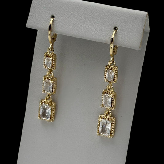 Cercei Elegance Placați cu Aur 18K