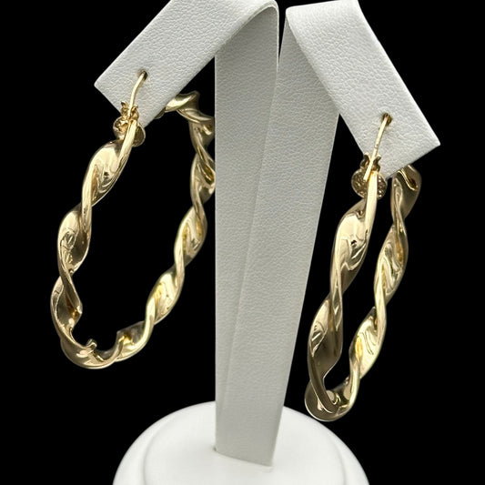 Cercei Circle Twisted L Placați cu Aur 18K