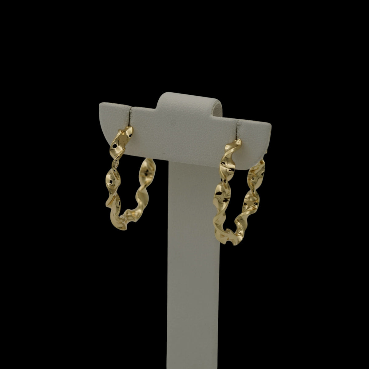 Cercei Circle Twisted S Placați cu Aur 18K