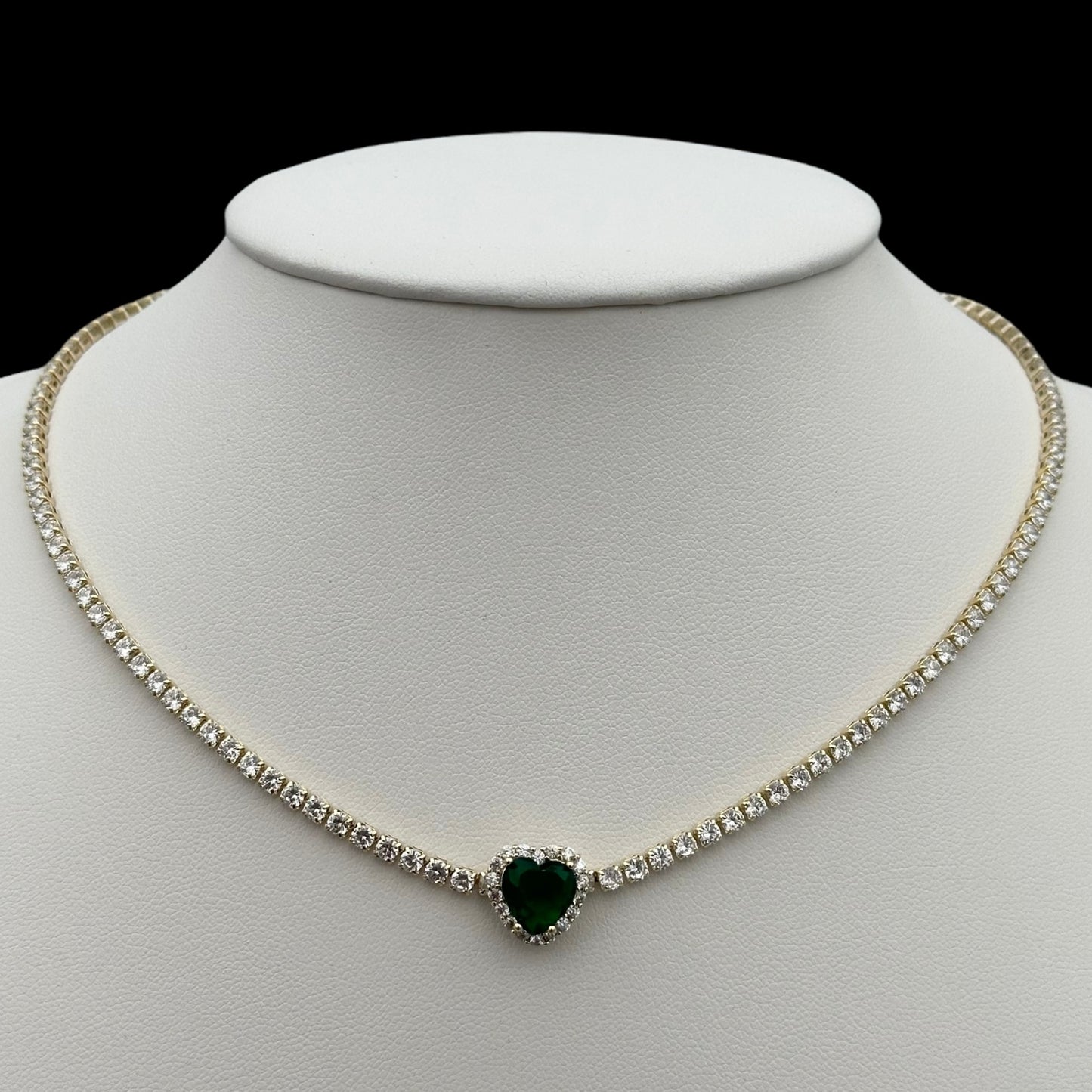 Colier Tennis Heart Green Placat cu Aur 18K