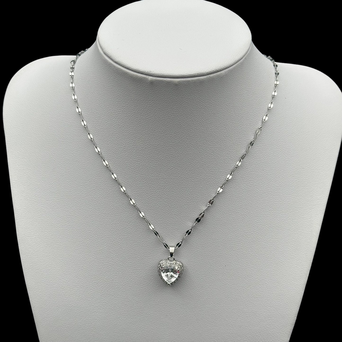 Colier cu pandantiv Heart Silver