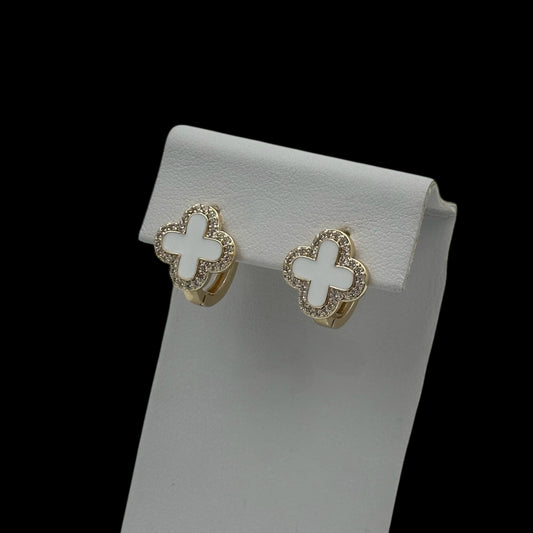 Cercei Mini Trifoi Alb Placați cu Aur 18K